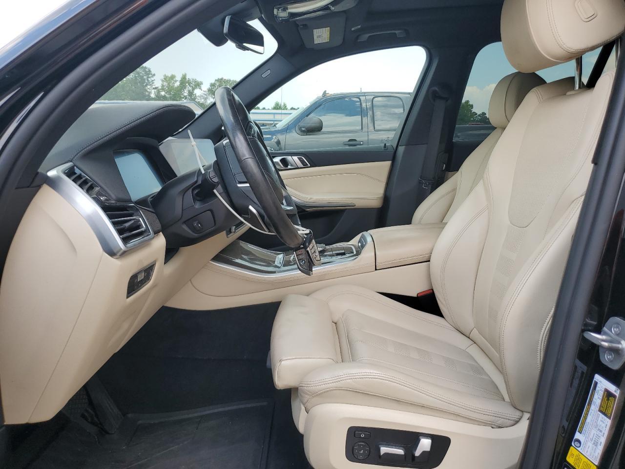 2022 BMW X5 xDrive40I - zdjęcie 7