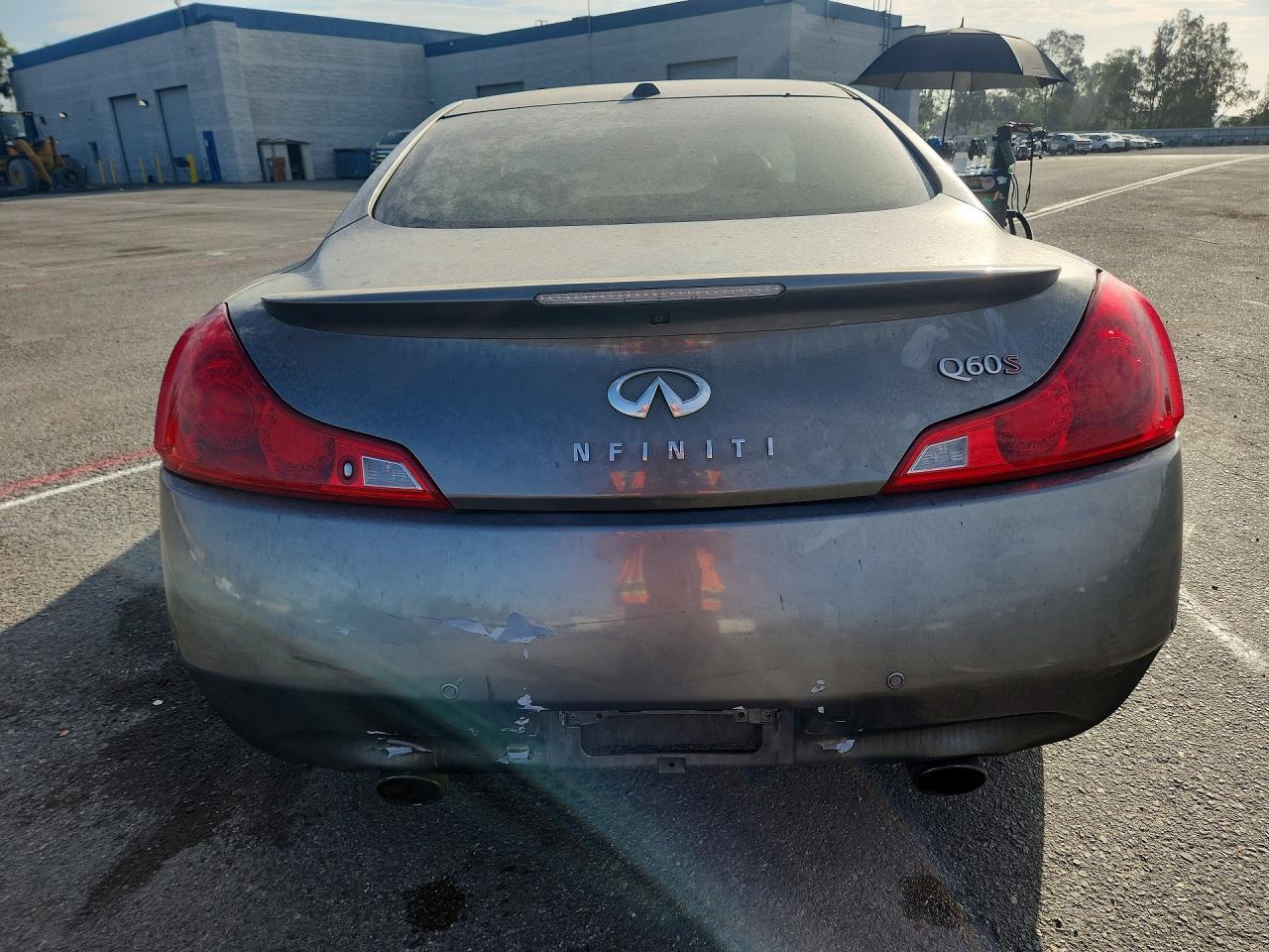 2014 Infiniti Q60 Coupe Journey - zdjęcie 6