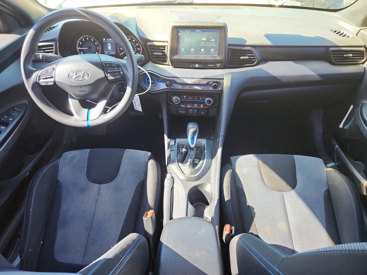 2019 Hyundai Veloster 2.0L - zdjęcie 8