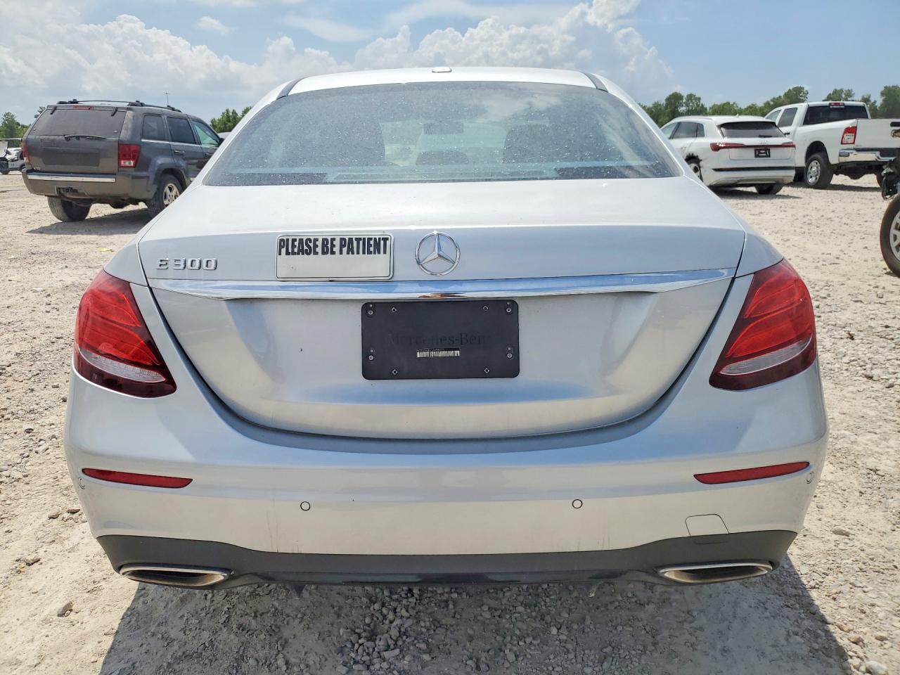 2018 Mercedes-Benz E 300 - zdjęcie 6