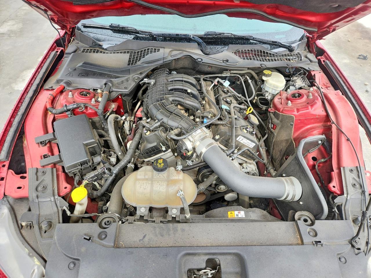 2017 Ford Mustang - zdjęcie 11