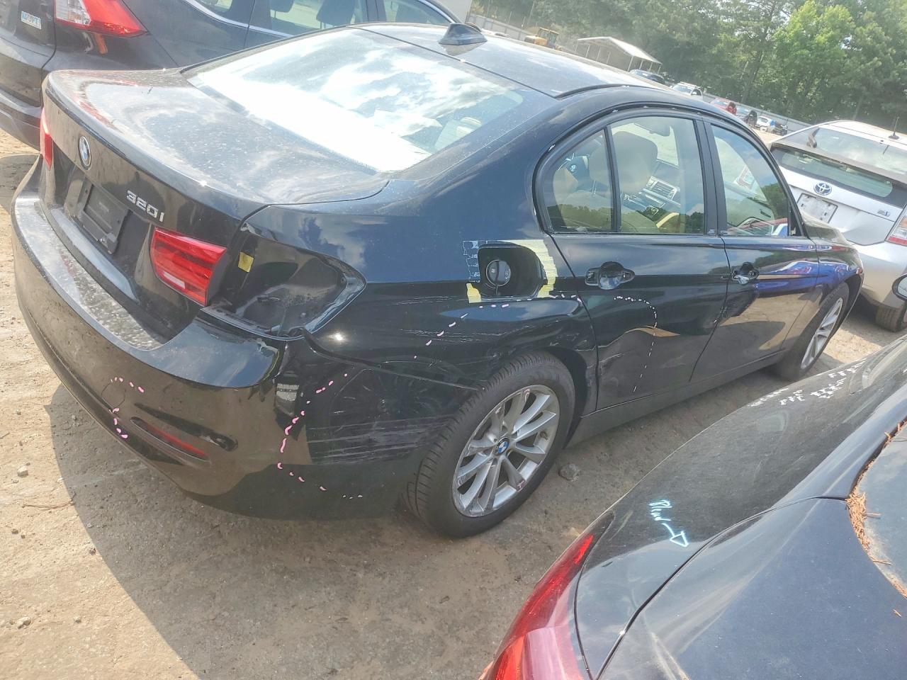 2016 BMW 320 I - zdjęcie 3
