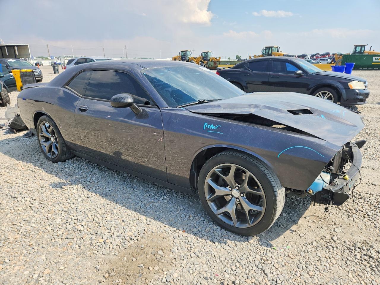 2016 Dodge Challenger R - zdjęcie 4
