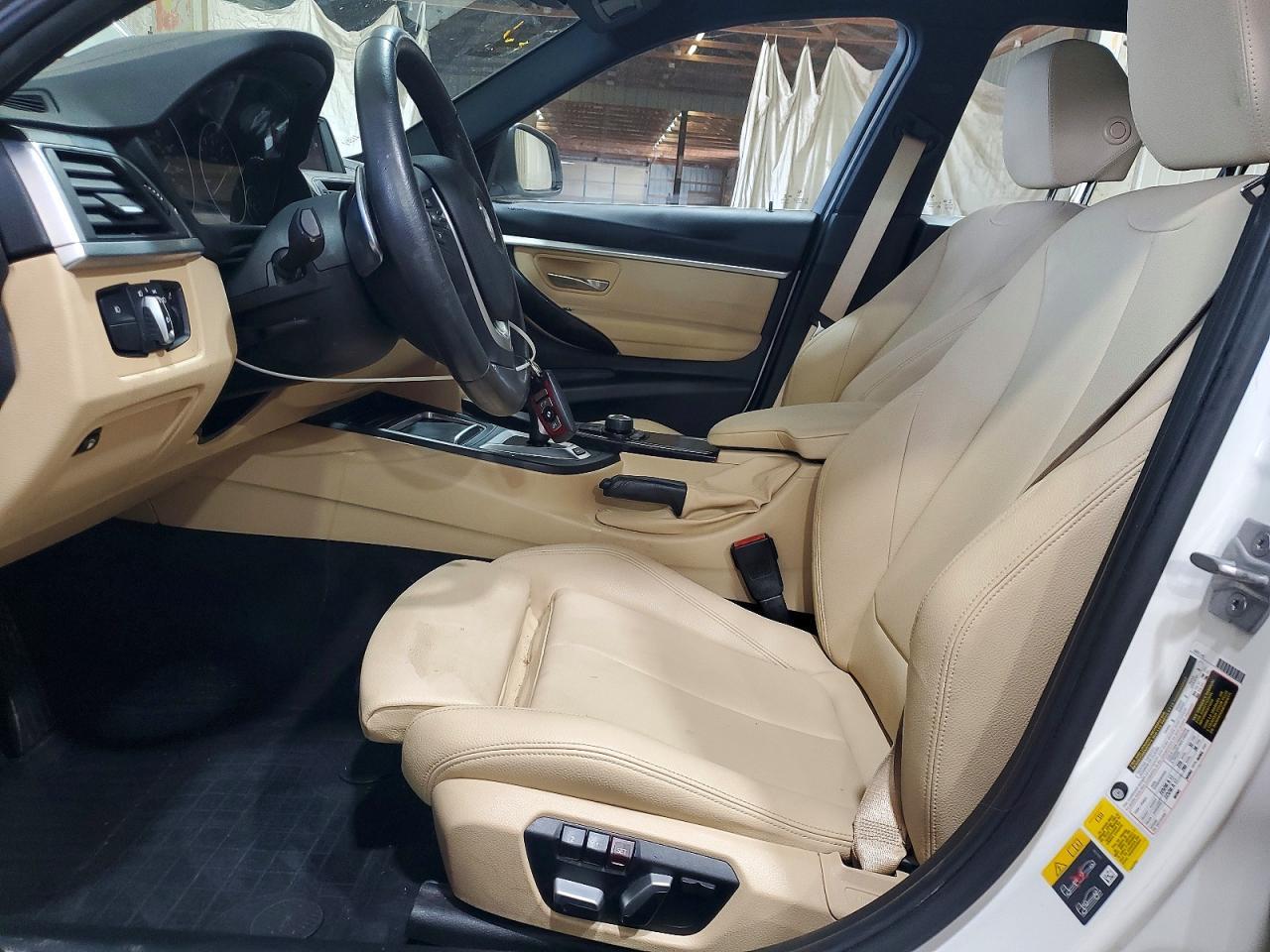 2018 BMW 330E - zdjęcie 7