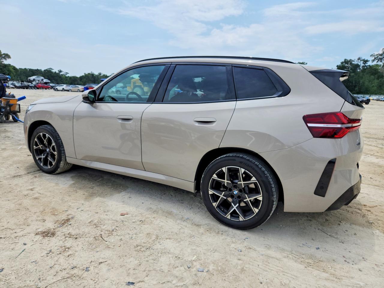 2026 BMW X3 30 xDrive - zdjęcie 2