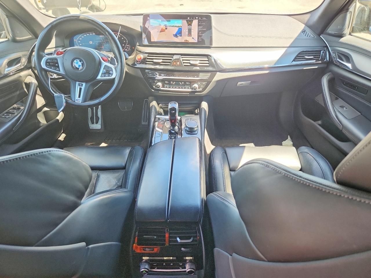 2022 BMW M5 - zdjęcie 8