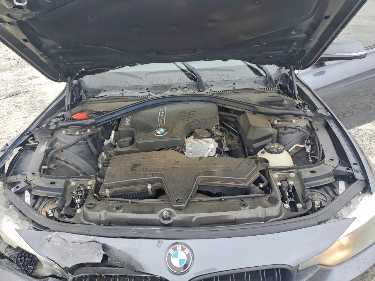 2015 BMW 328 I - zdjęcie 11