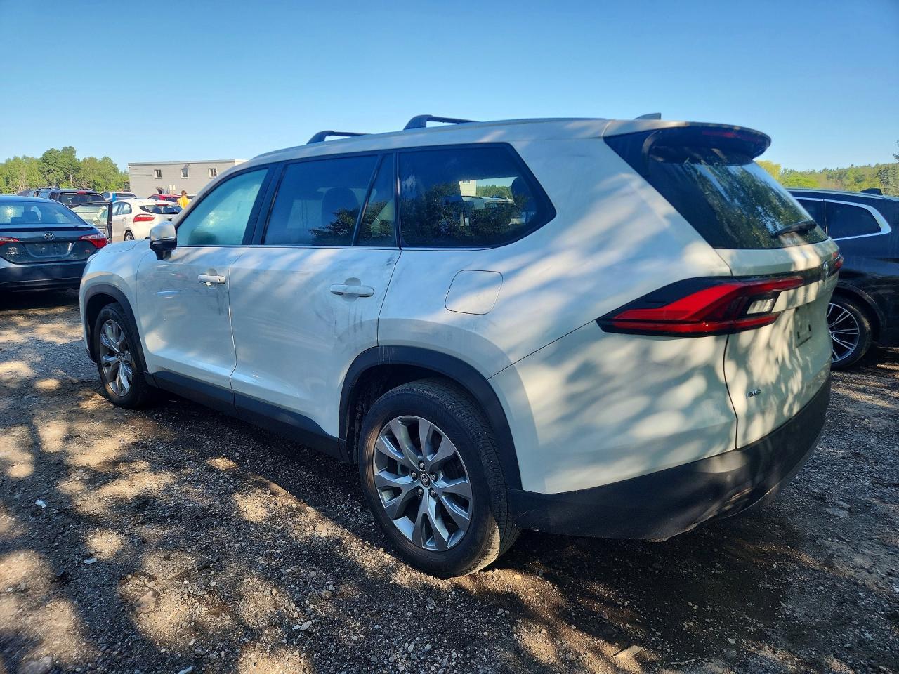 2024 Toyota Grand Highlander Limited - zdjęcie 2