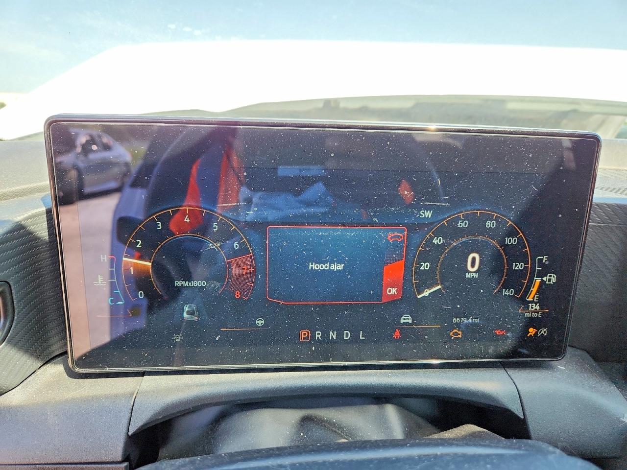 2025 Ford Mustang - zdjęcie 9