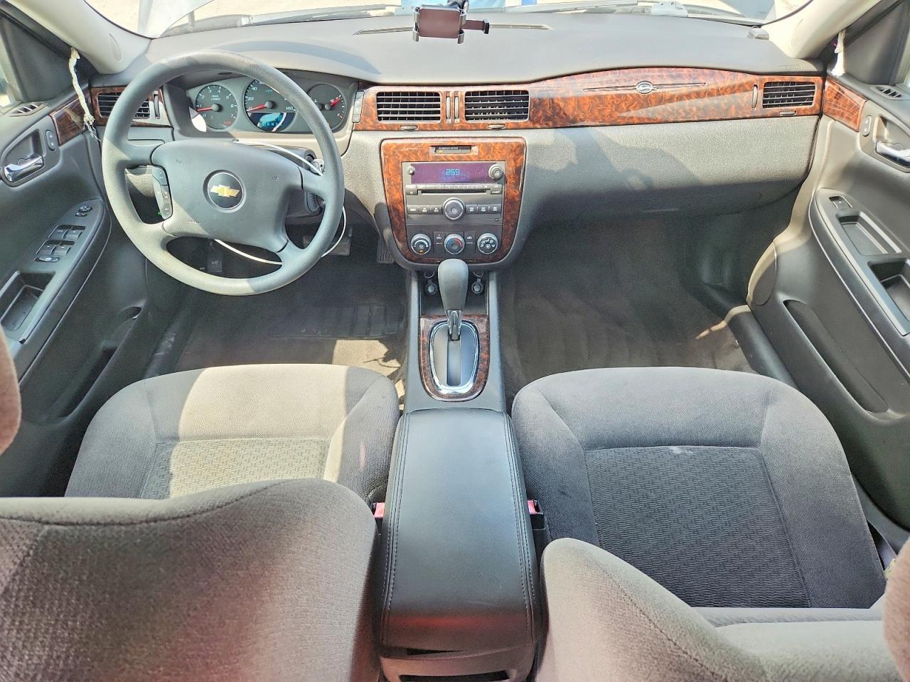 2015 Chevrolet Impala Limited Ls - zdjęcie 8