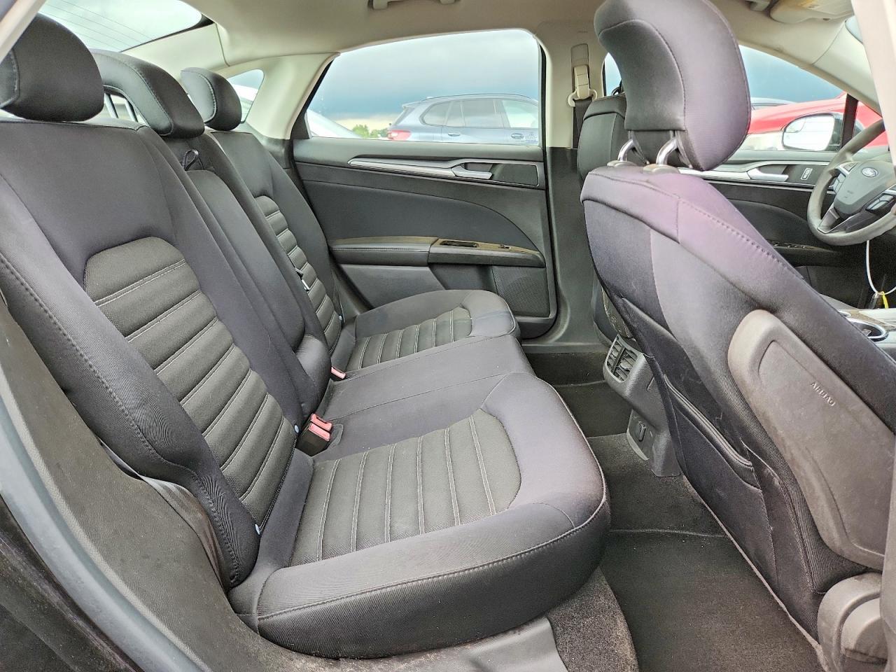 2013 Ford Fusion Se - zdjęcie 10
