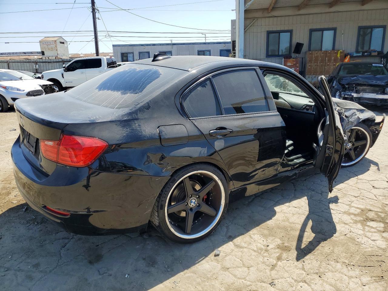 BMW Seria 3 - zdjęcie 3