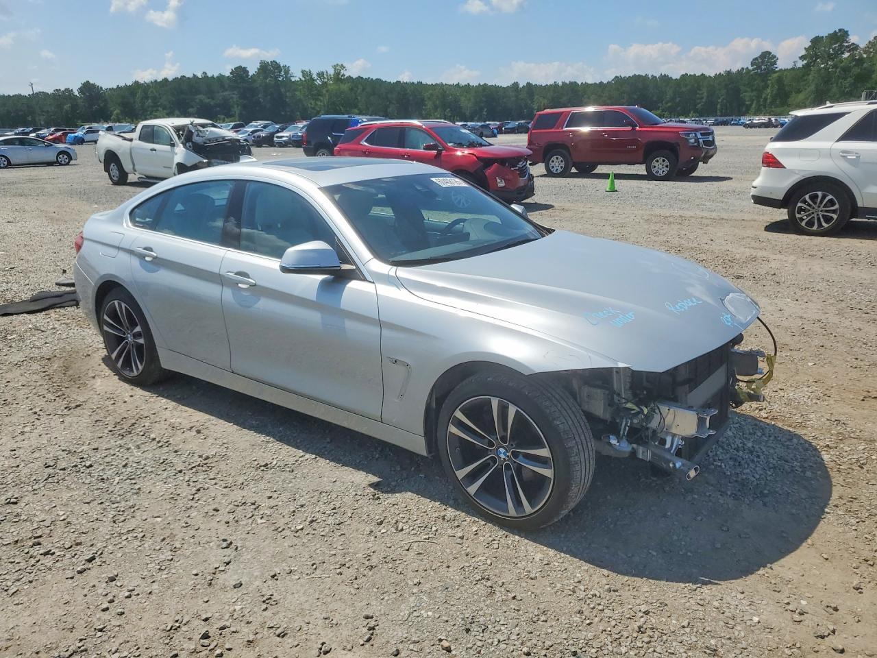2020 BMW Seria 4 430i - zdjęcie 4