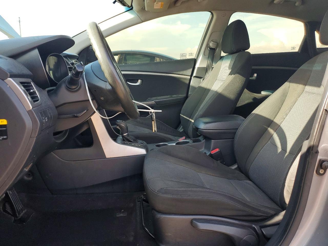 2013 Hyundai Elantra Gt Base - zdjęcie 7
