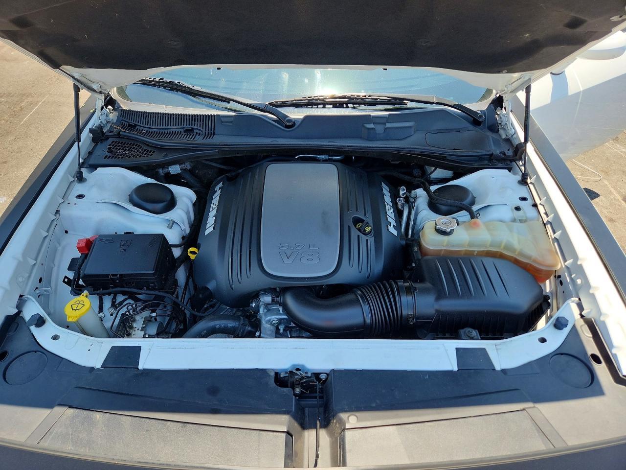 2019 Dodge Challenger R/T - zdjęcie 11