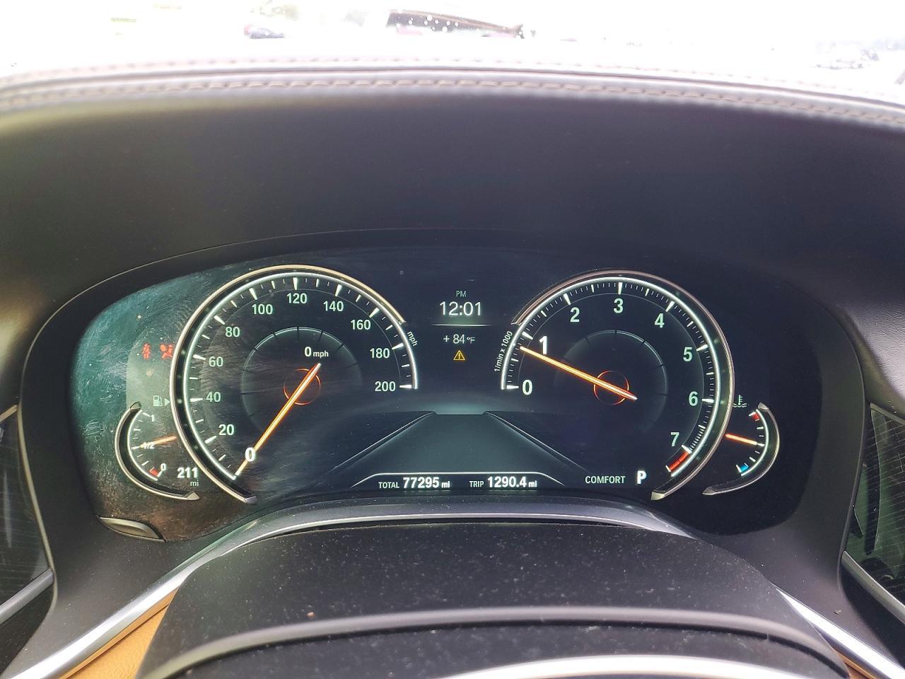 2016 BMW 750 Xi - zdjęcie 9
