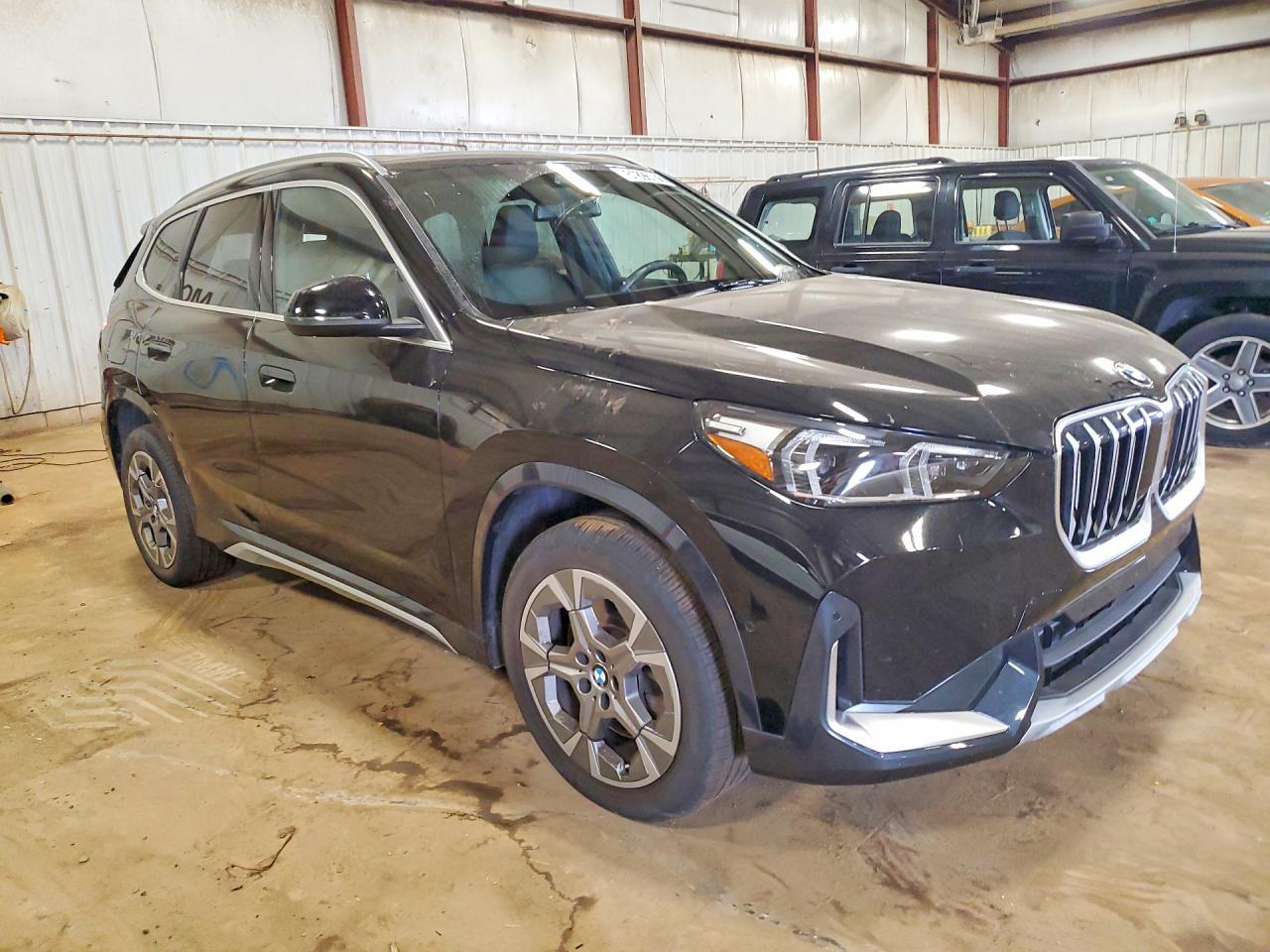 2025 BMW X1 xDrive28I - zdjęcie 4