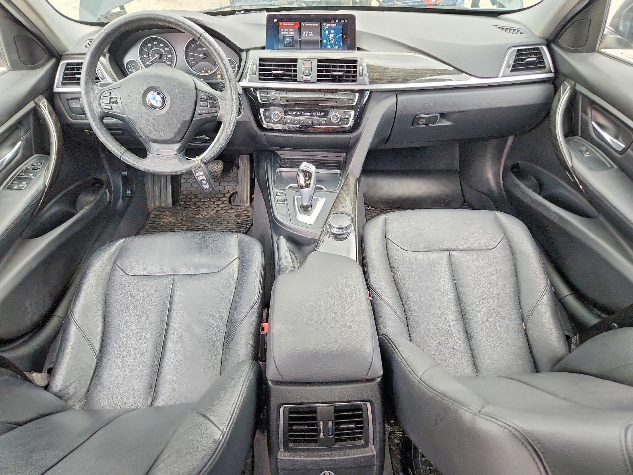 2018 BMW Seria 3 320i - zdjęcie 8