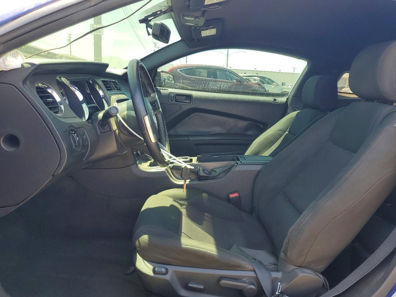 2013 Ford Mustang - zdjęcie 7