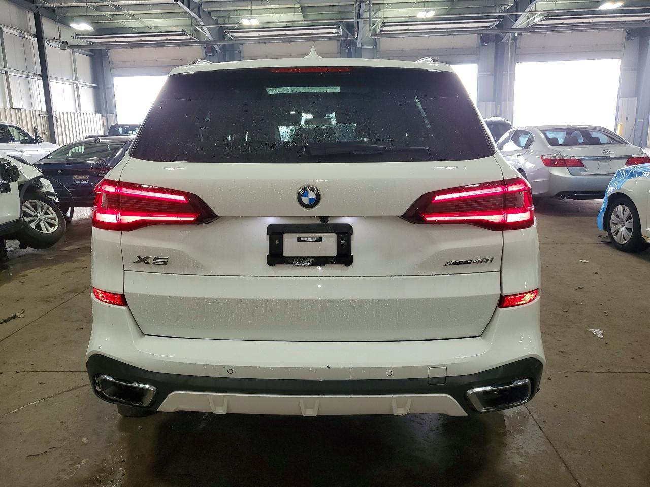 2022 BMW X5 xDrive40I - zdjęcie 6