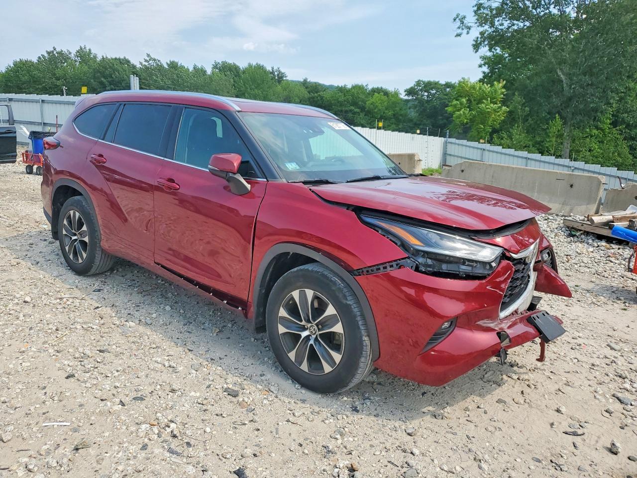 2021 Toyota Highlander Xle - zdjęcie 4