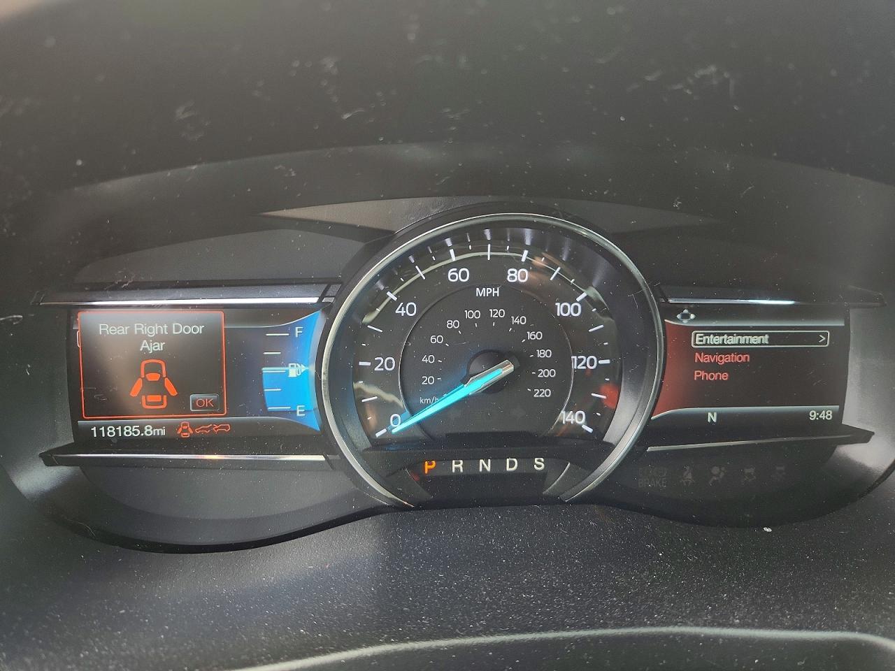 2018 Ford Explorer Limited - zdjęcie 9