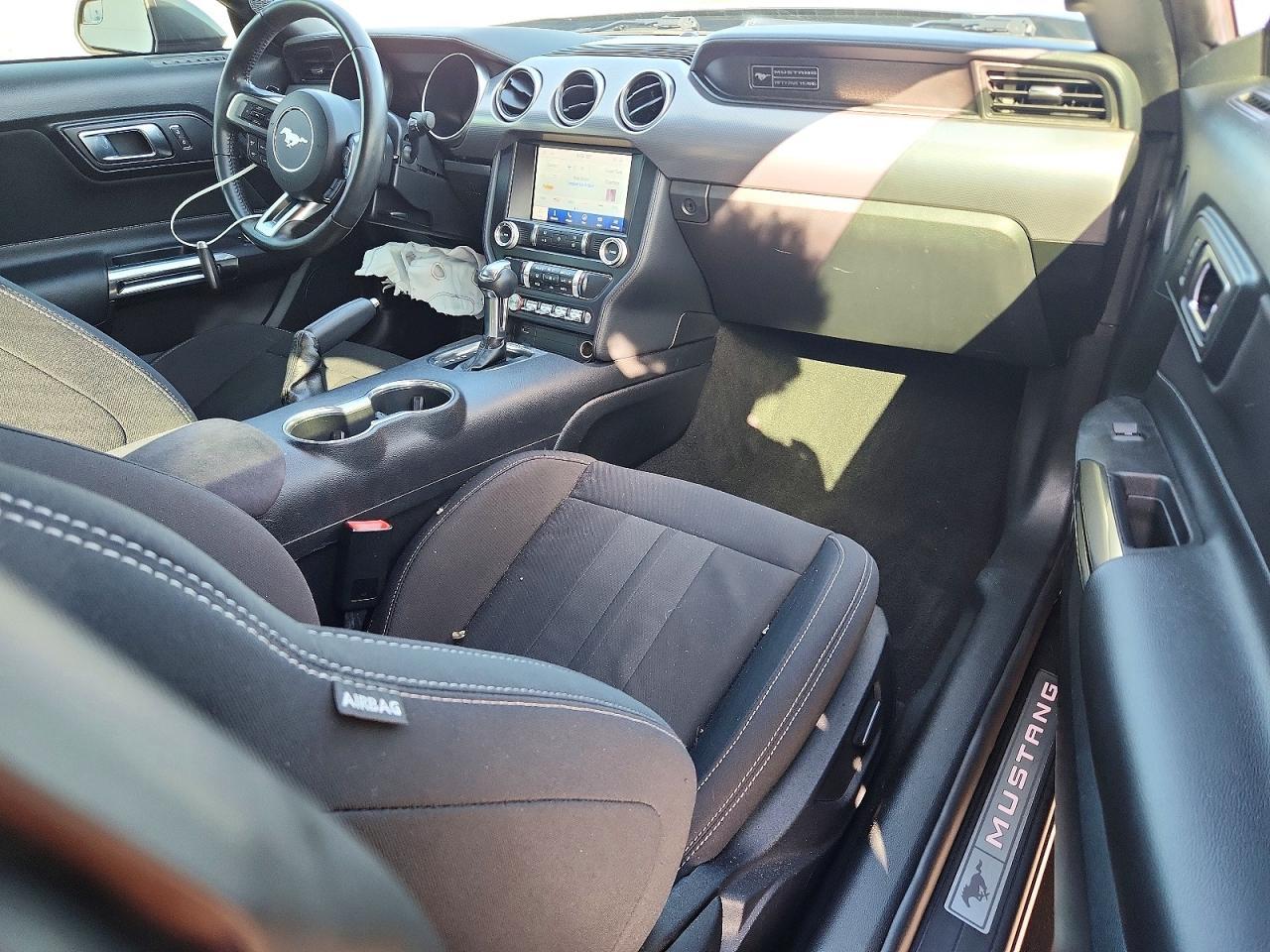 2020 Ford Mustang Gt - zdjęcie 8