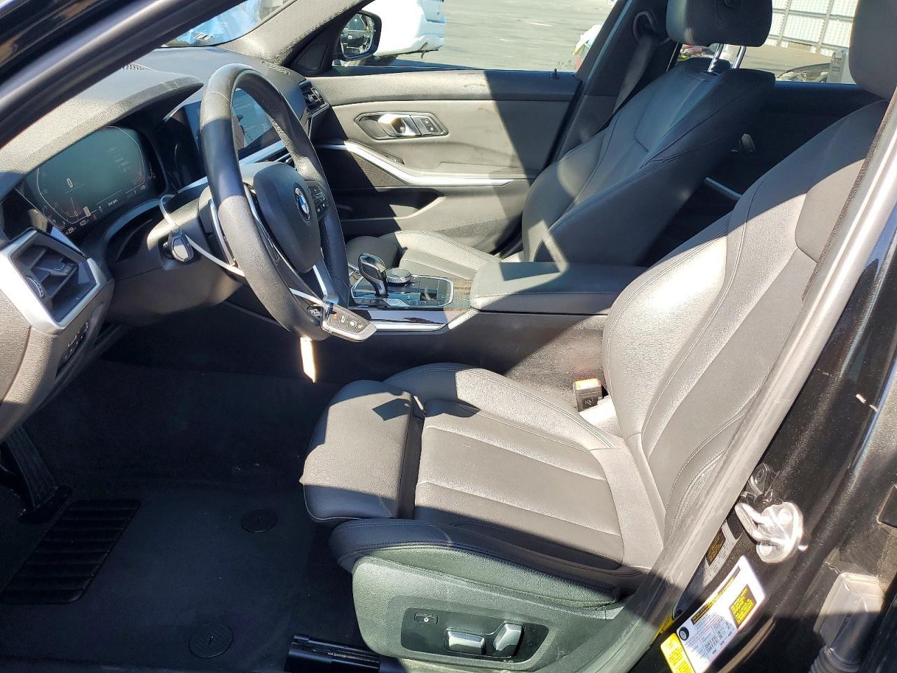 2019 BMW 330I - zdjęcie 7