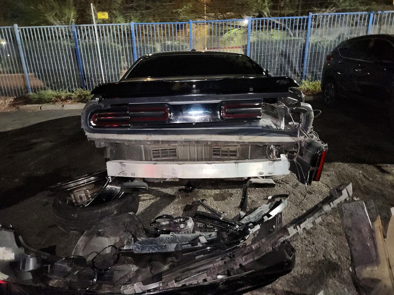 2015 Dodge Challenger Sxt - zdjęcie 6