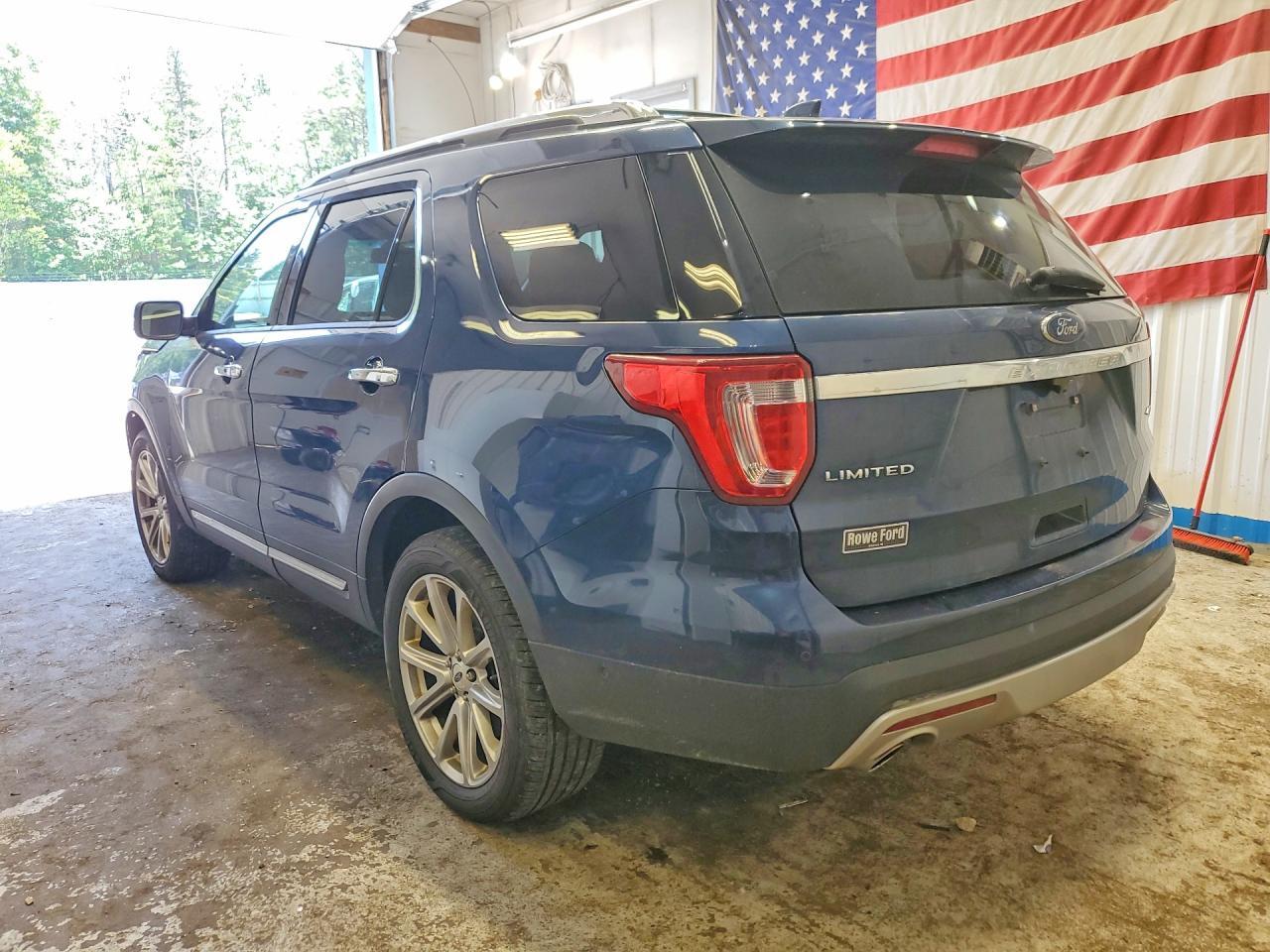 2016 Ford Explorer Limited - zdjęcie 2