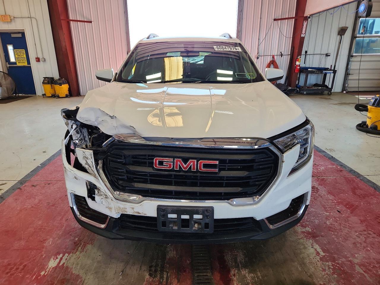 2022 GMC Terrain Sle - zdjęcie 5