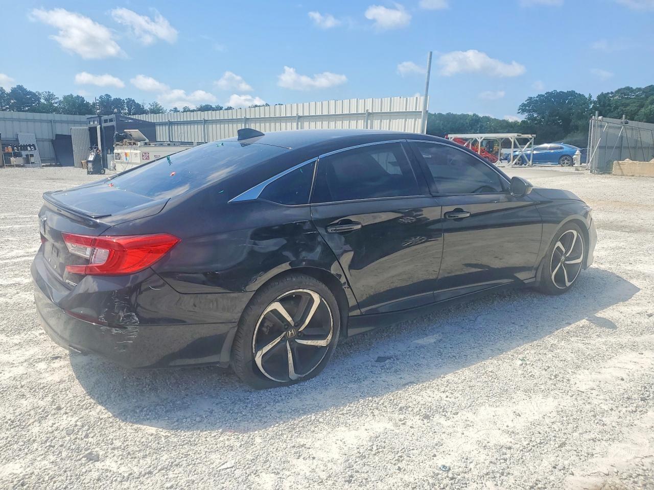 2021 Honda Accord Sport - zdjęcie 3