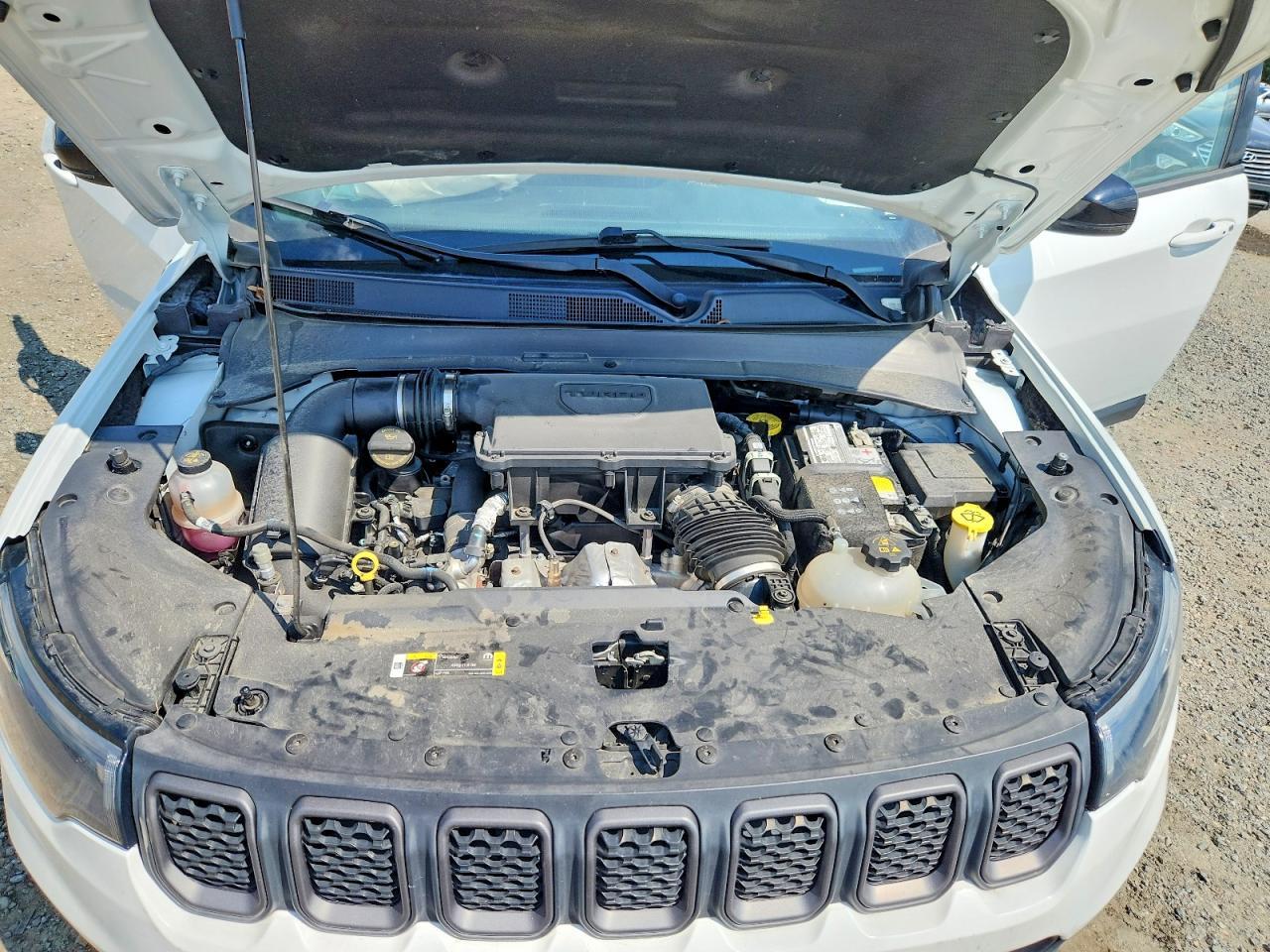 2023 Jeep Compass Trailhawk - zdjęcie 12
