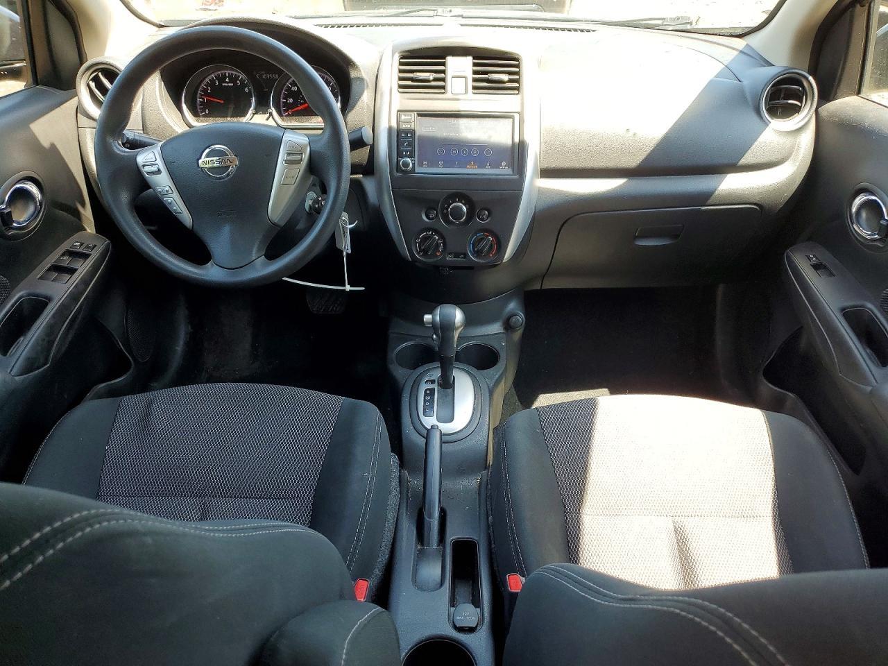 2018 Nissan Versa Sv - zdjęcie 8