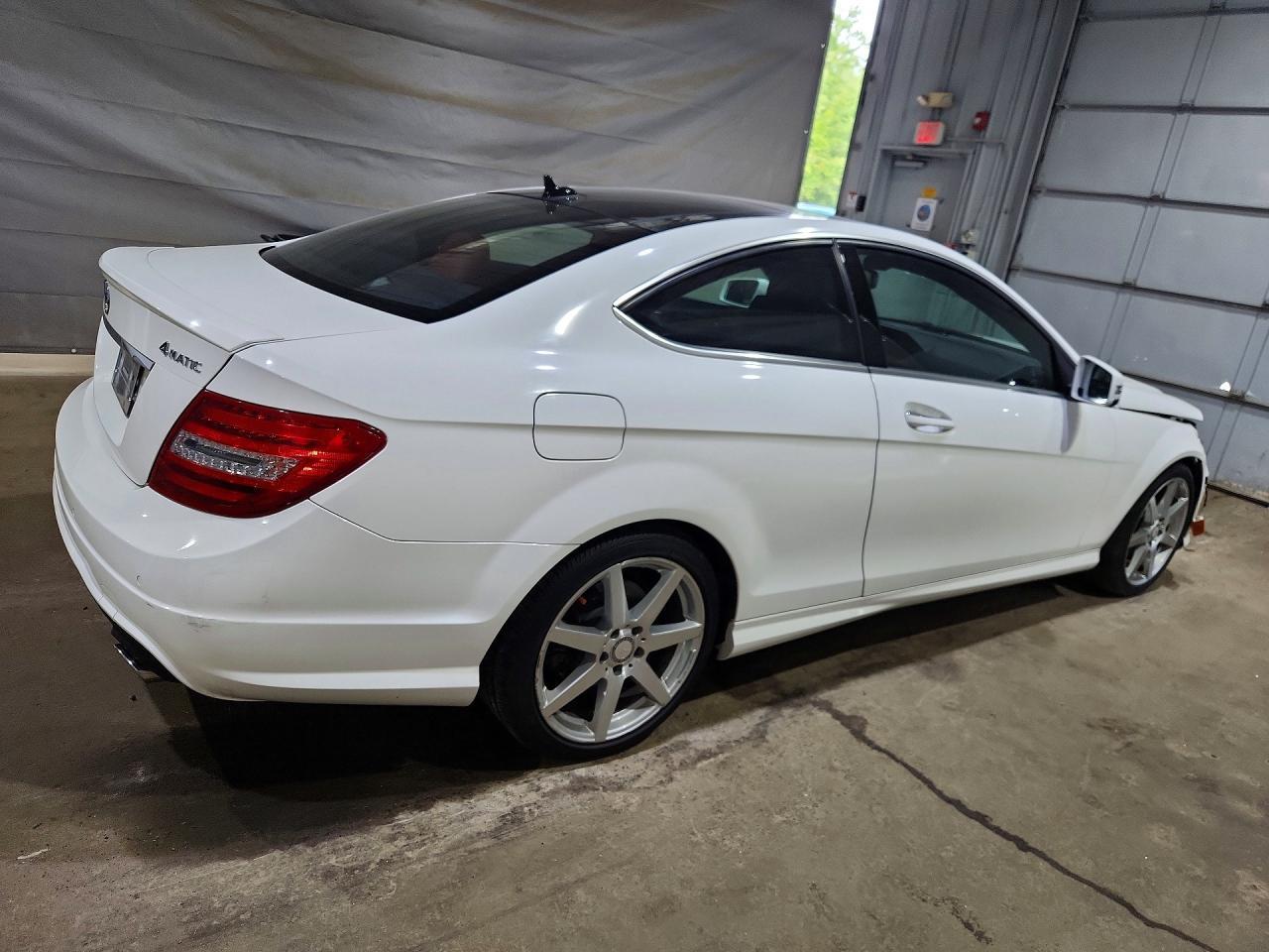 2015 Mercedes-Benz C 350 4Matic - zdjęcie 3