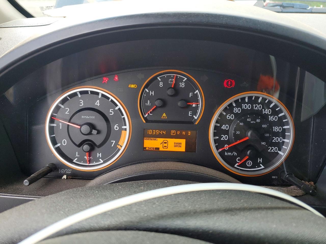 2013 Nissan Titan Sv - zdjęcie 9