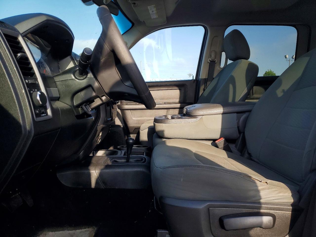 2018 Ram 2500 St - zdjęcie 7