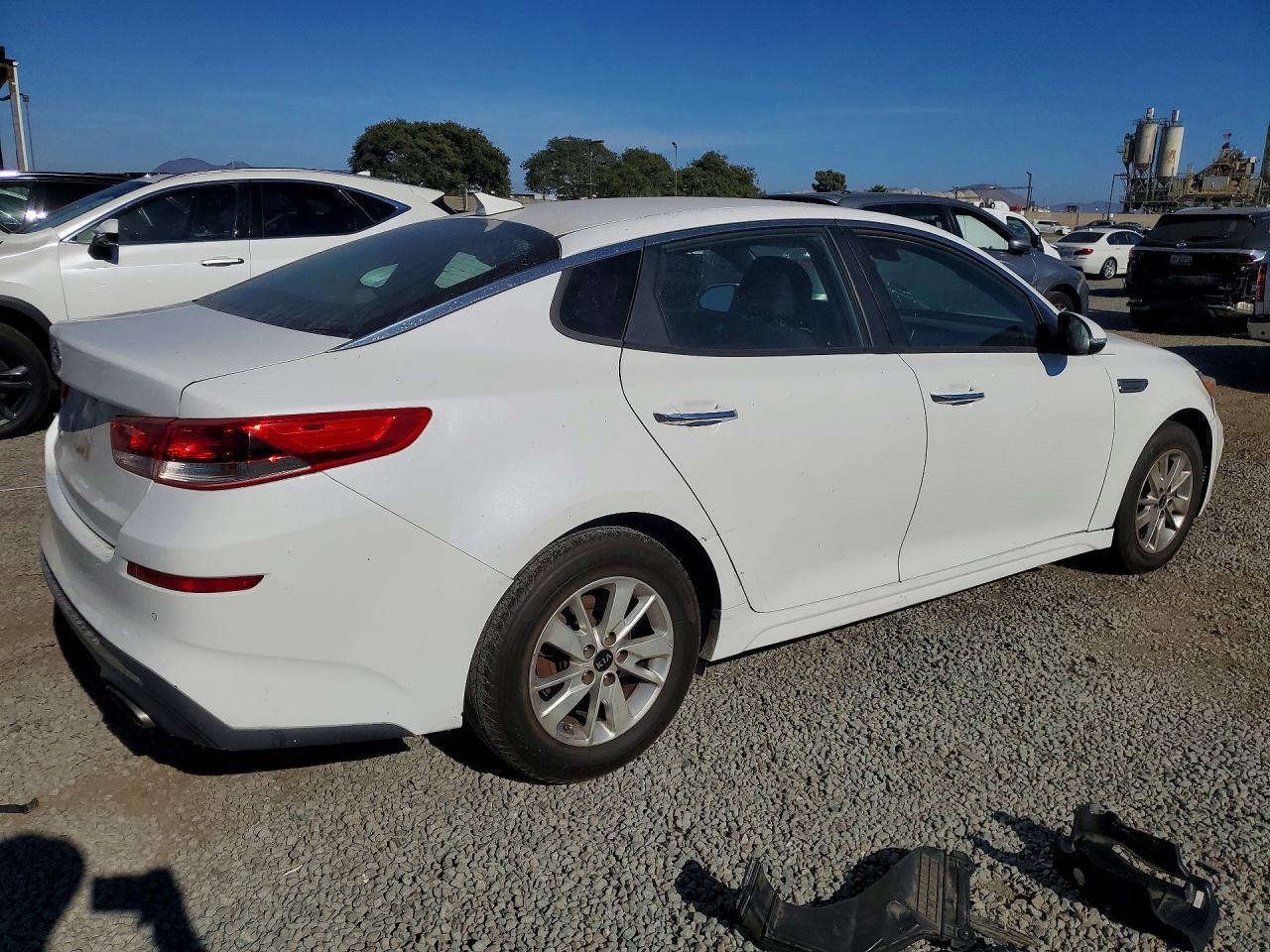 2019 Kia Optima Lx - zdjęcie 3