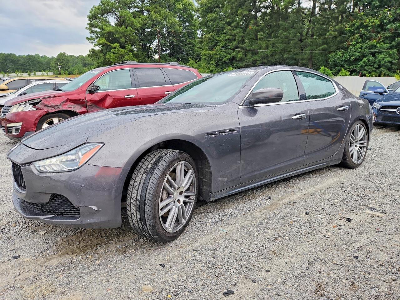 2017 Maserati Ghibli - zdjęcie główne