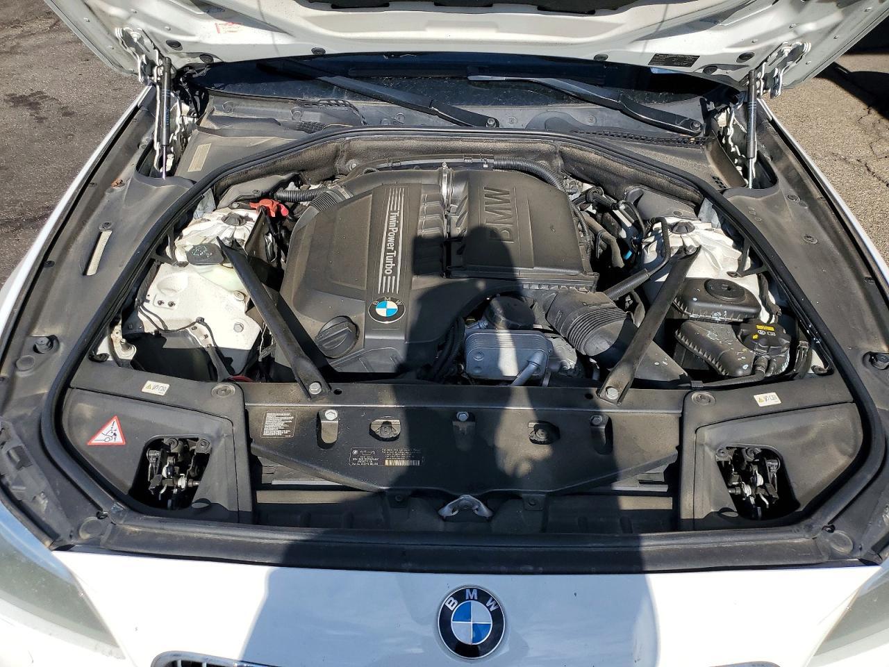 2014 BMW 535 Xi - zdjęcie 11