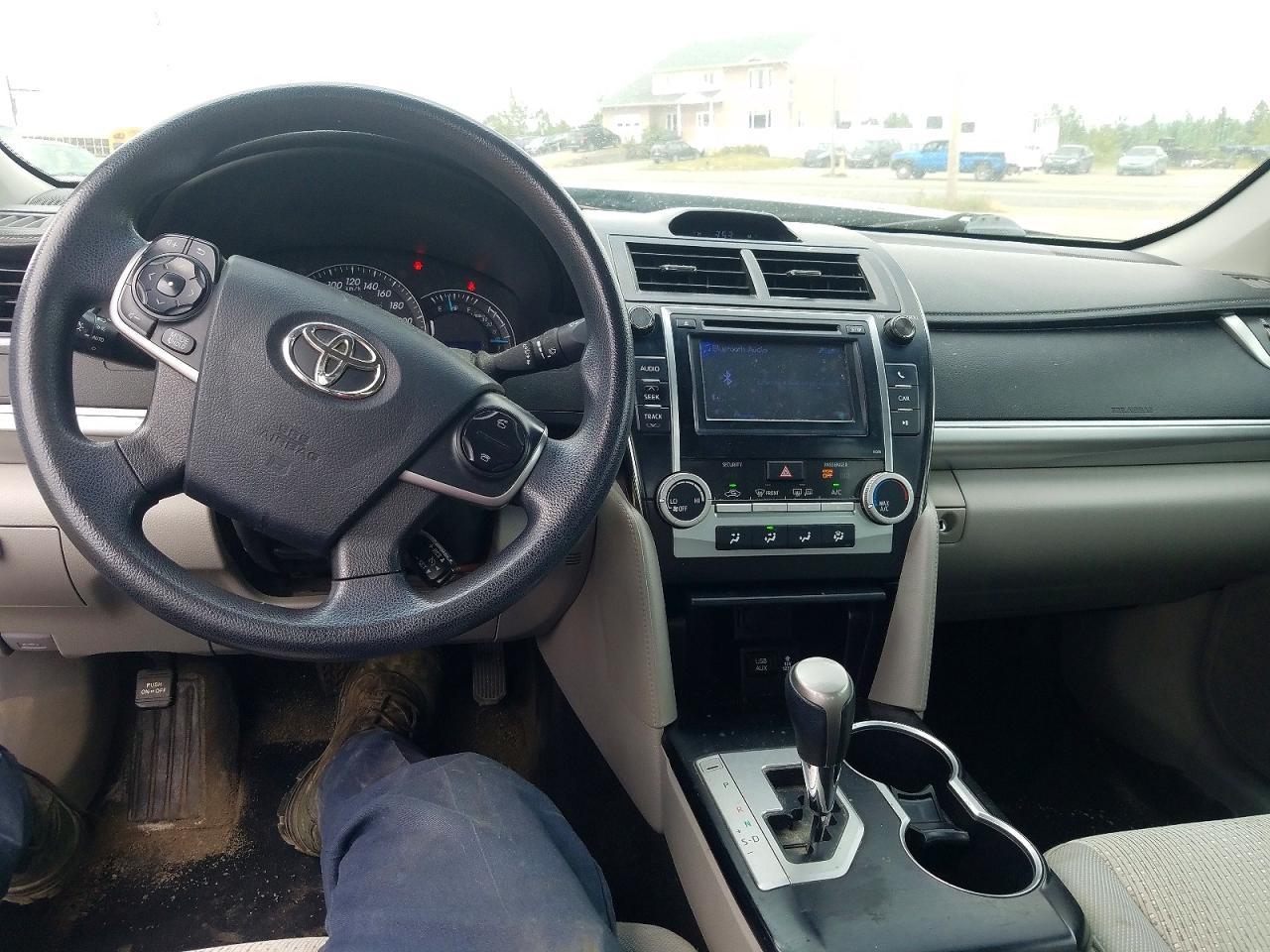 2013 Toyota Camry L - zdjęcie 8