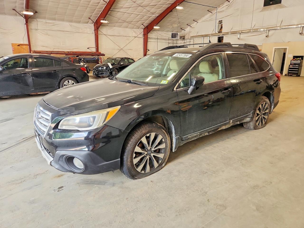 2015 Subaru Outback 3.6R Limited - zdjęcie główne