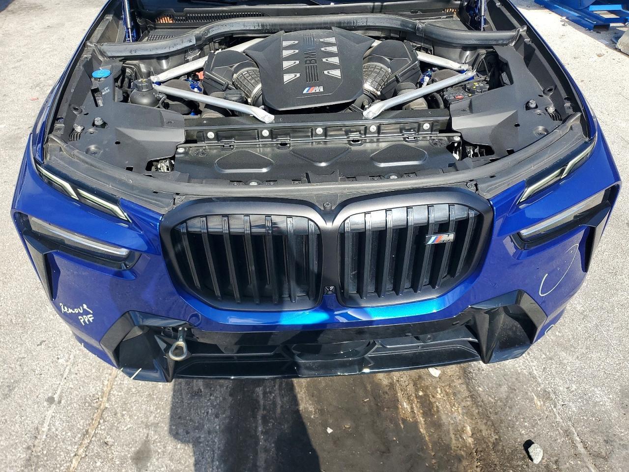 2024 BMW X7 M60I - zdjęcie 12