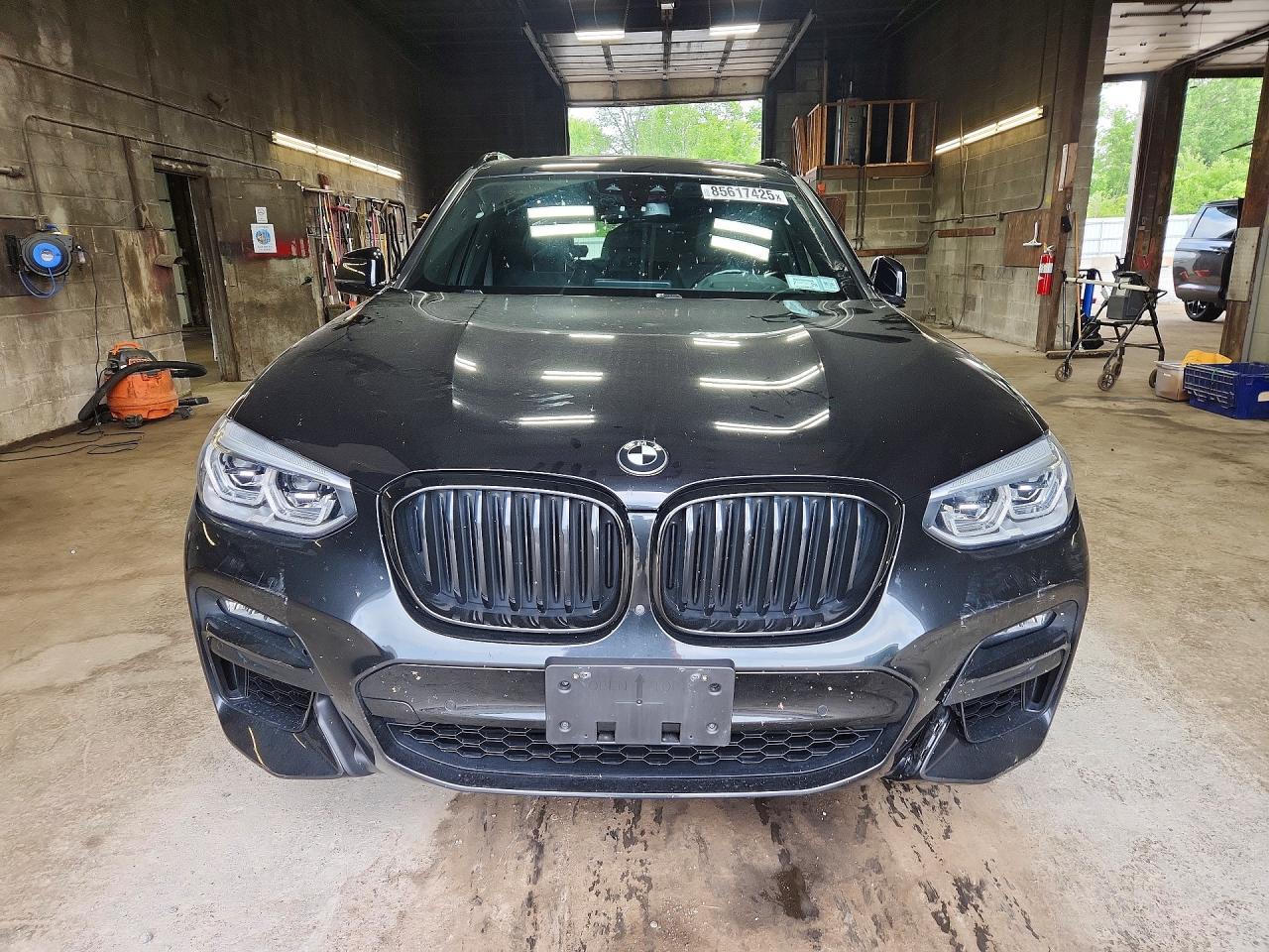 2021 BMW X3 xDrivem40I - zdjęcie 5