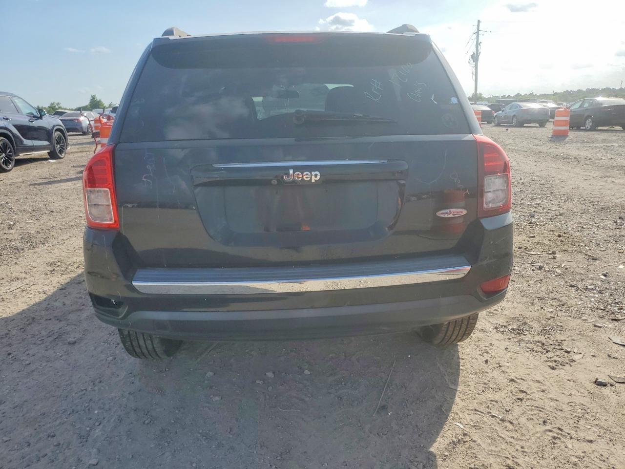 2014 Jeep Compass Latitude - zdjęcie 6