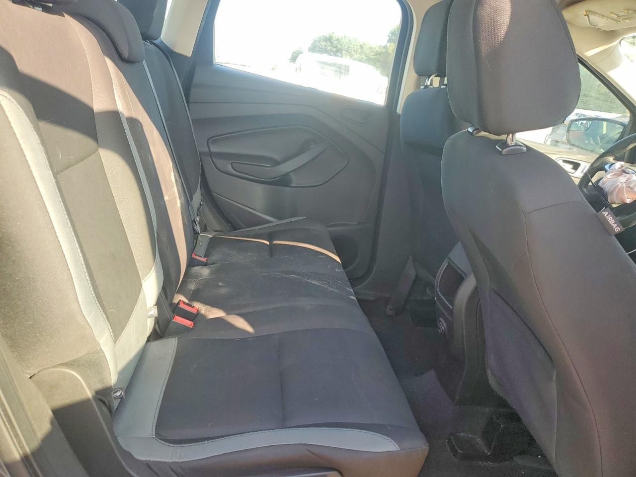 2016 Ford Escape - zdjęcie 11