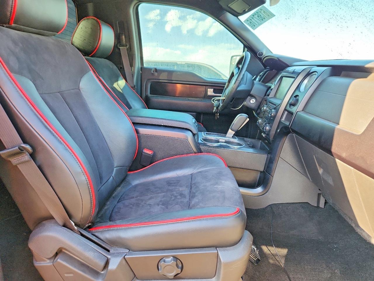2014 Ford F150 - zdjęcie 10