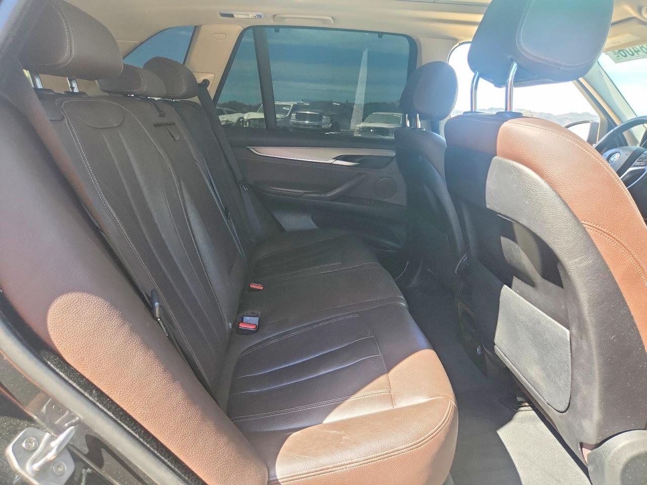 2015 BMW X5 Sdrive35I - zdjęcie 11
