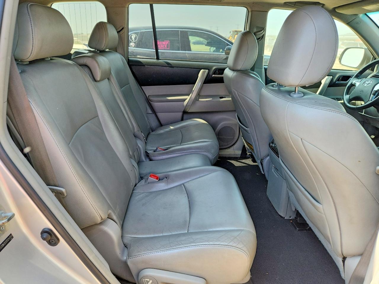 2013 Toyota Highlander Se - zdjęcie 11