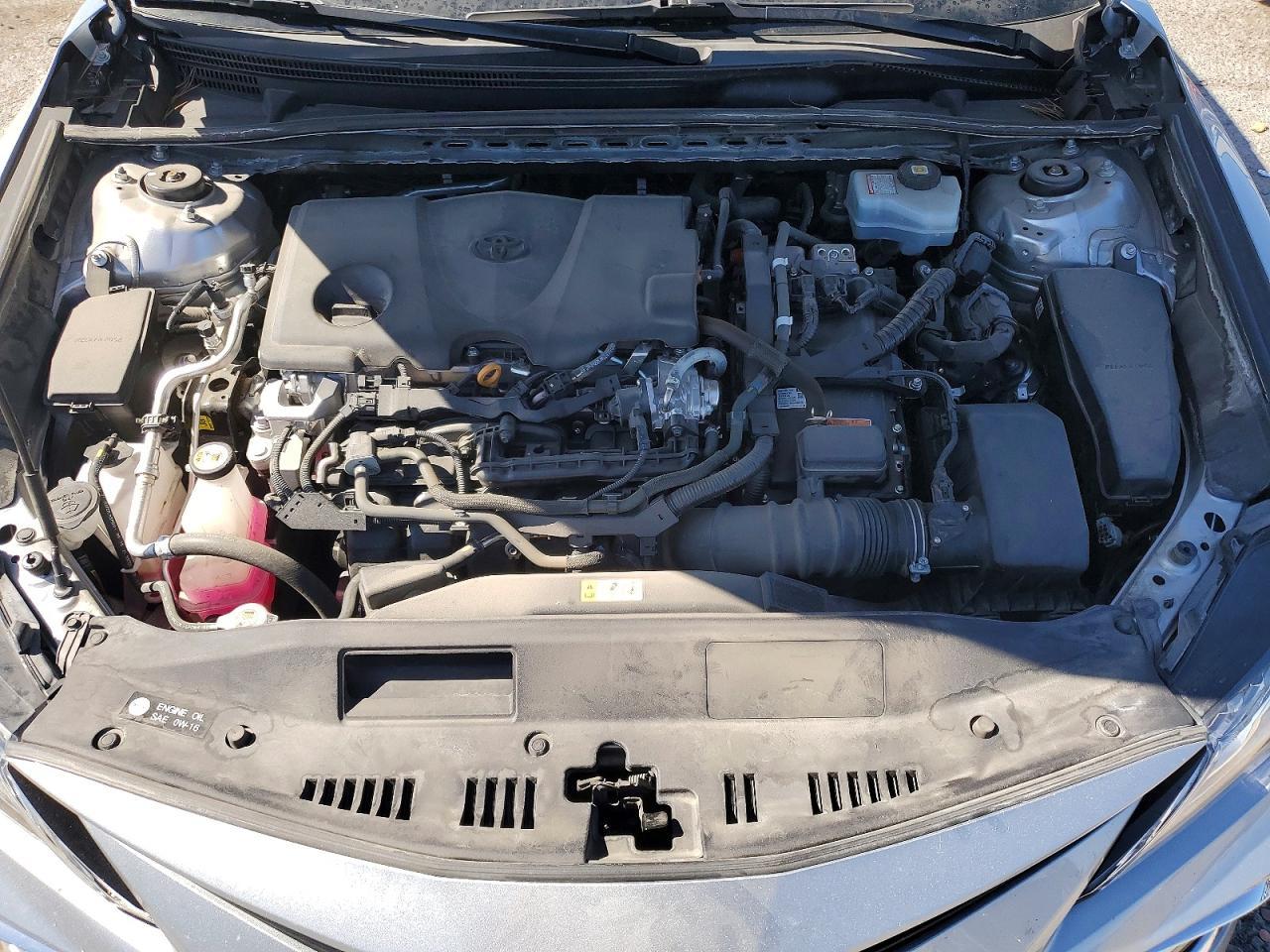 2023 Toyota Camry Xle - zdjęcie 11